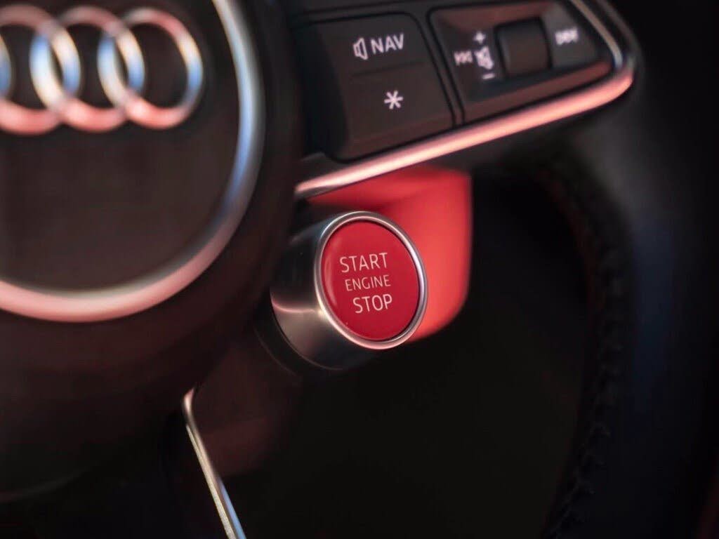 2017 Audi R8 quattro V10 Coupe AWD photo 13 of 14