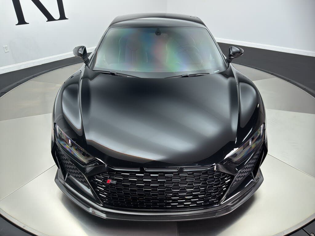 2022 Audi R8 V10 Performance Coupe RWD photo 9 of 22