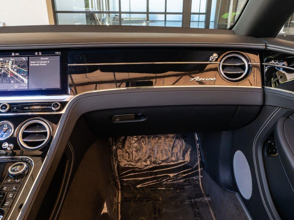 2024 Bentley Continental GTC V8 AWD photo 17
