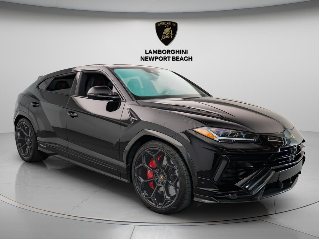 2023 Lamborghini Urus Performante AWD