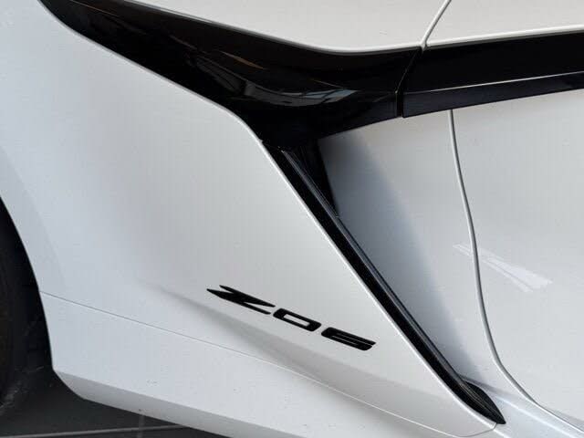 2024 Chevrolet Corvette Z06 3LZ Coupe RWD photo 3