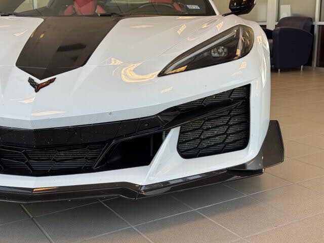 2024 Chevrolet Corvette Z06 3LZ Coupe RWD photo 10