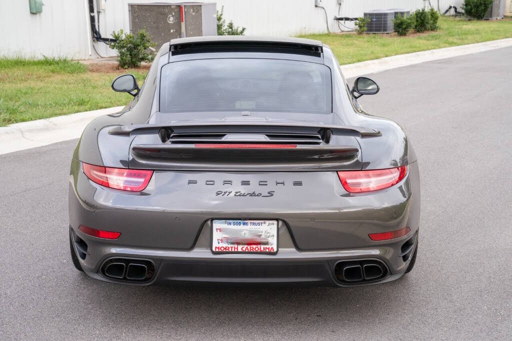 2016 Porsche 911 Turbo S Coupe AWD photo 12 of 24