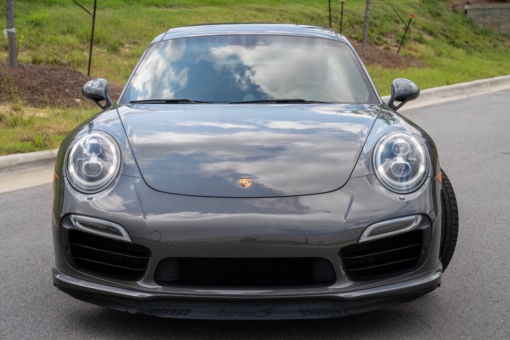 2016 Porsche 911 Turbo S Coupe AWD photo 8 of 24