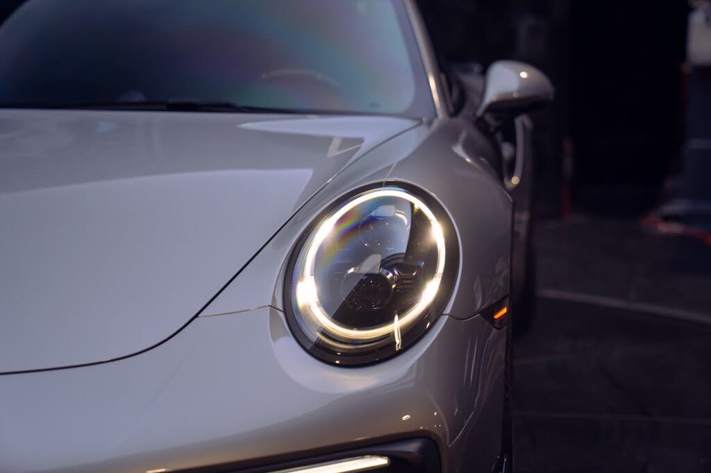 2019 Porsche 911 Turbo Coupe AWD photo 11 of 24