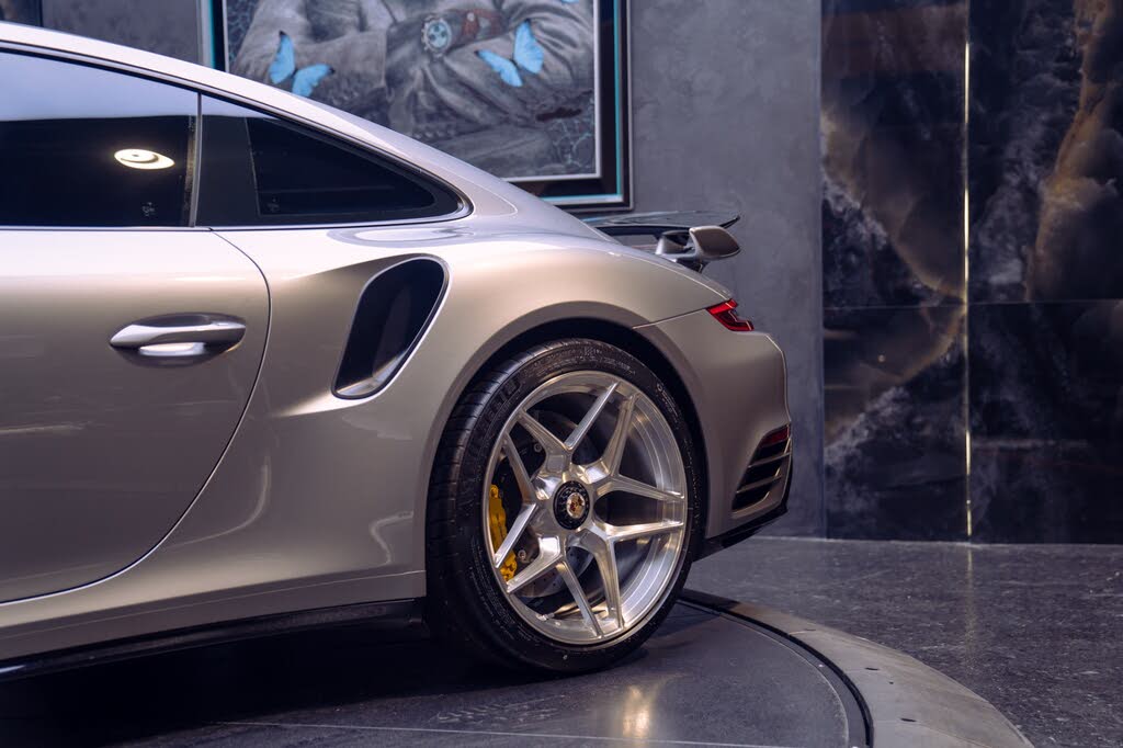 2019 Porsche 911 Turbo Coupe AWD photo 17 of 24
