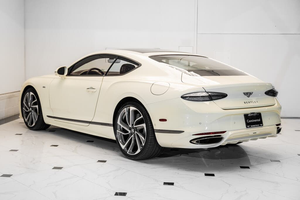 2025 Bentley Continental GT photo 3