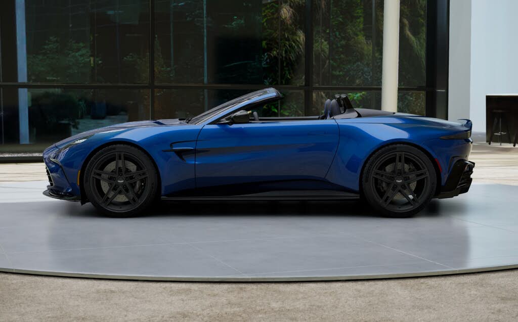 2026 Aston Martin Vantage Roadster RWD photo 2