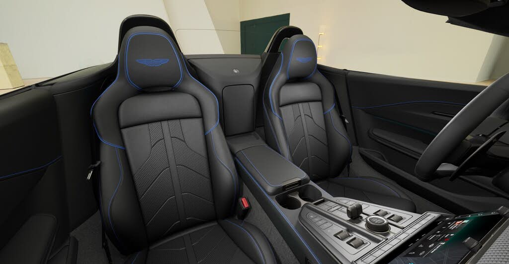 2026 Aston Martin Vantage Roadster RWD photo 9