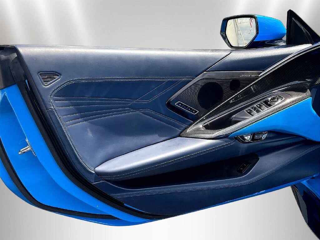 2023 Chevrolet Corvette Z06 3LZ Convertible RWD photo 17