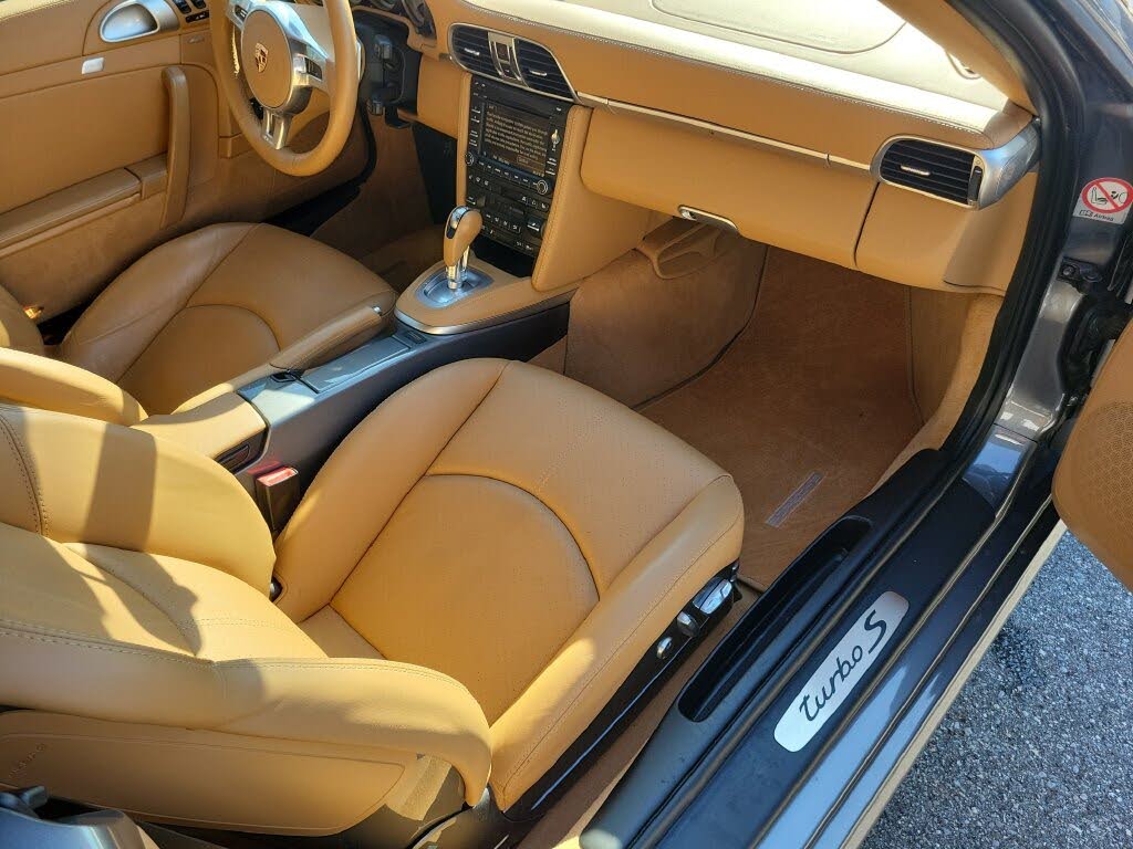 2012 Porsche 911 Turbo S Cabriolet AWD photo 18 of 24