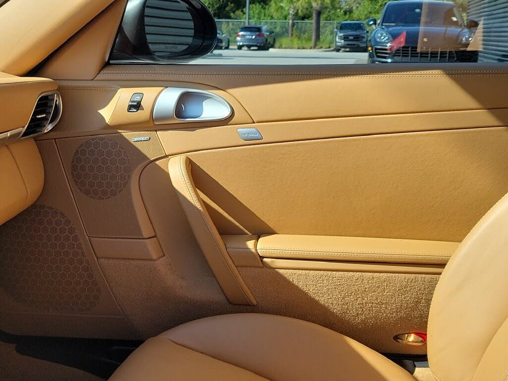 2012 Porsche 911 Turbo S Cabriolet AWD photo 23 of 24