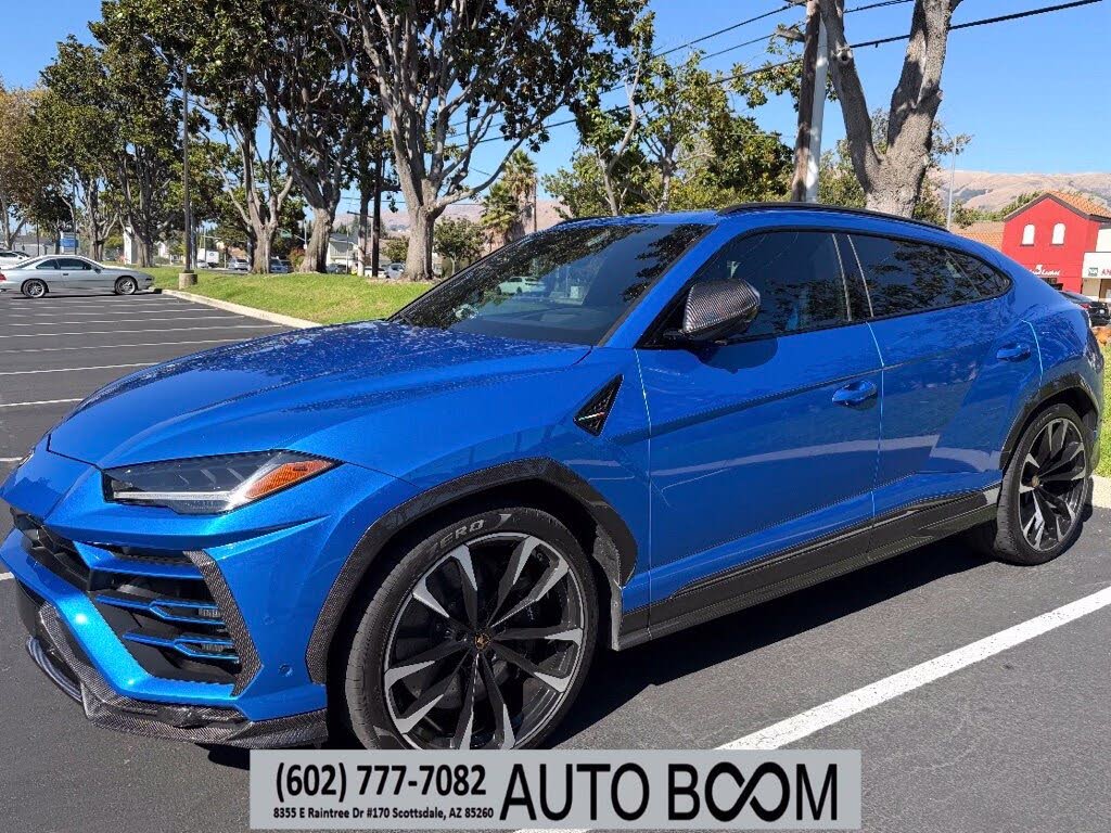 2020 Lamborghini Urus AWD