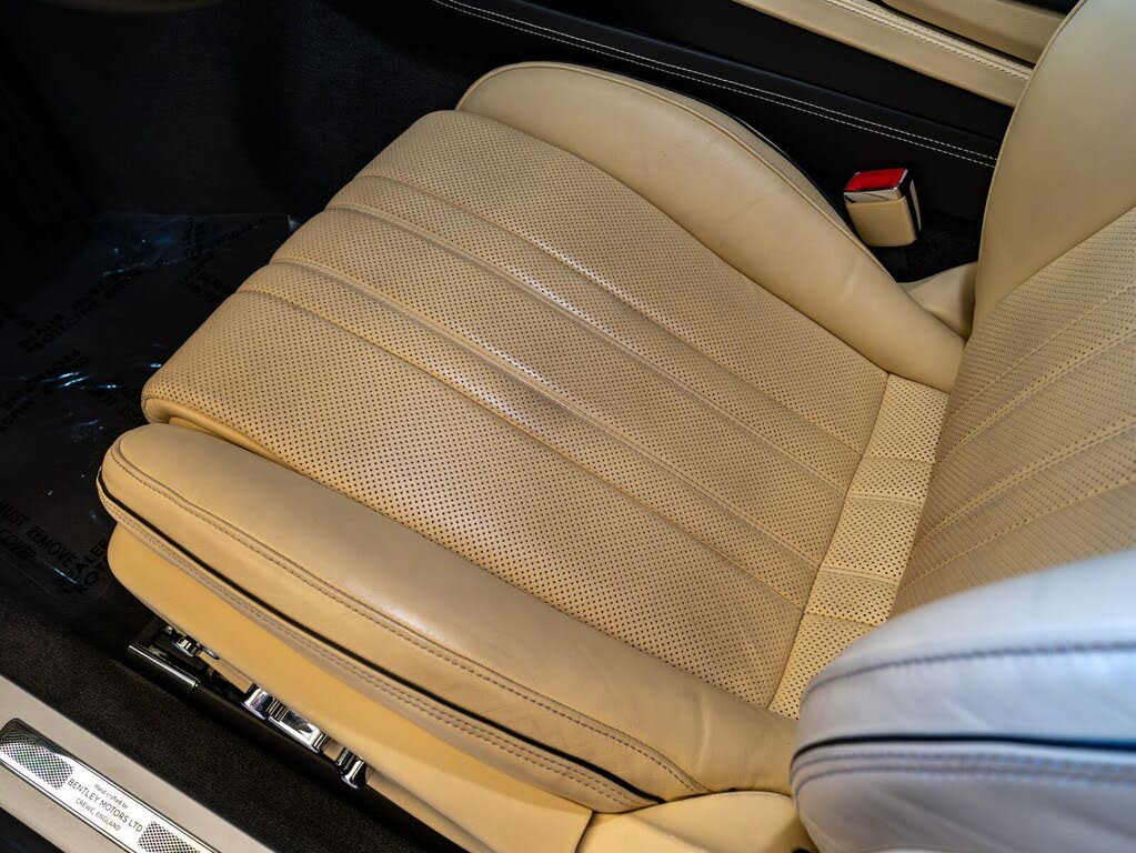 2020 Bentley Continental GT AWD photo 13