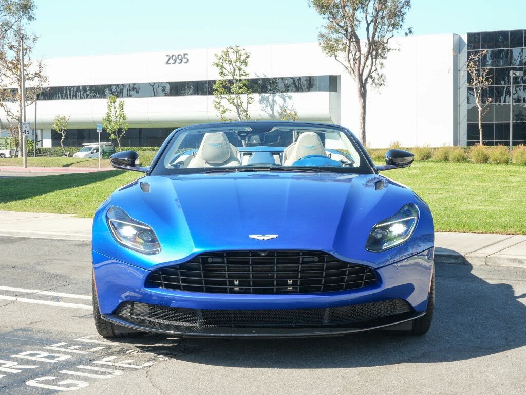 2019 Aston Martin DB11 V8 Volante Convertible RWD photo 2