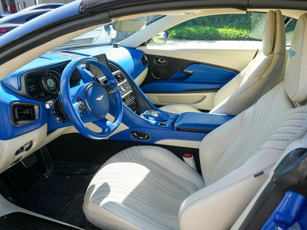2019 Aston Martin DB11 V8 Volante Convertible RWD photo 6