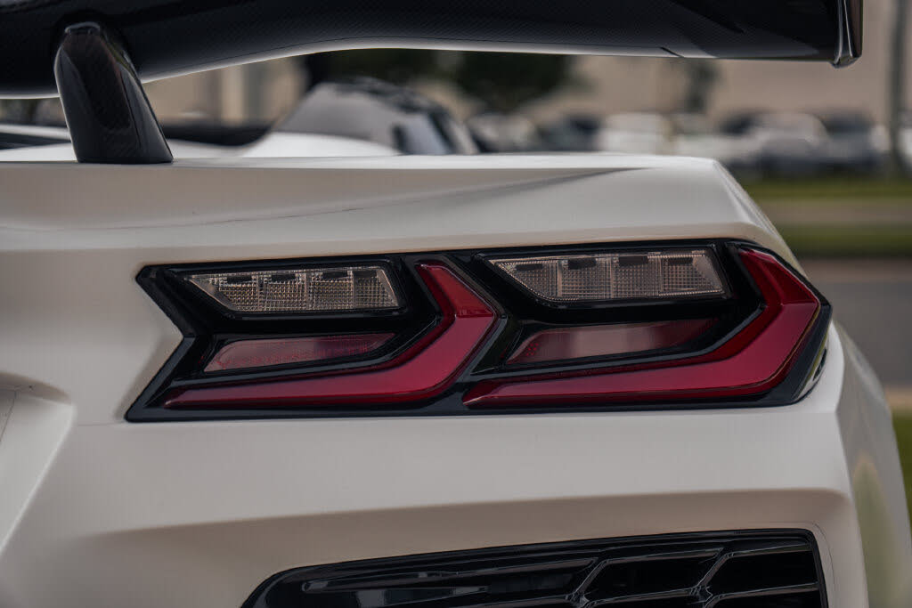 2024 Chevrolet Corvette Z06 3LZ Convertible RWD photo 12
