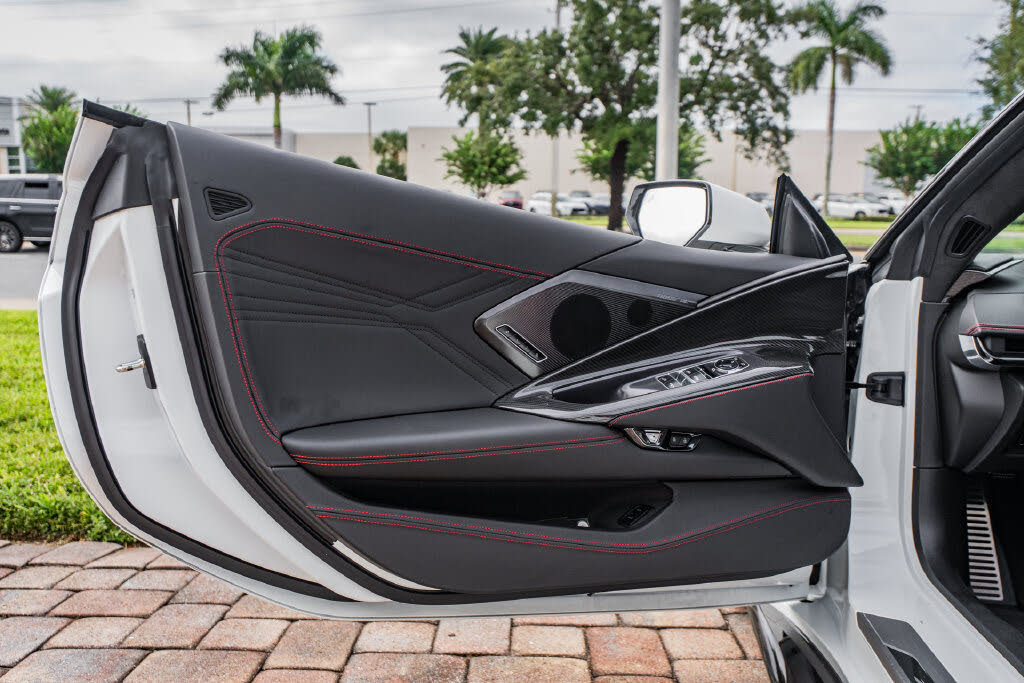2024 Chevrolet Corvette Z06 3LZ Convertible RWD photo 21