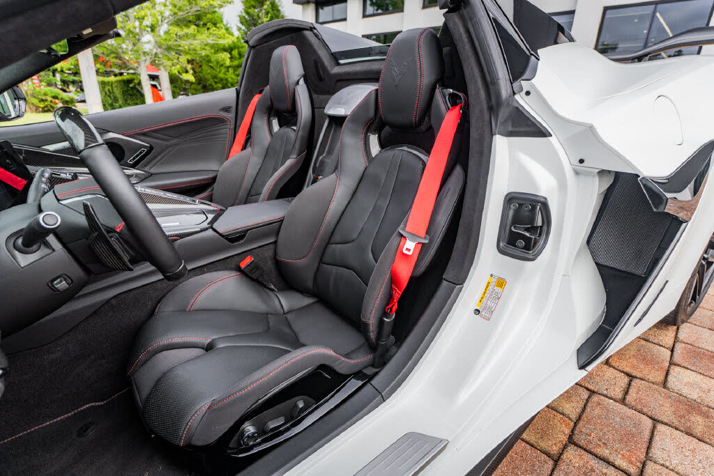 2024 Chevrolet Corvette Z06 3LZ Convertible RWD photo 24
