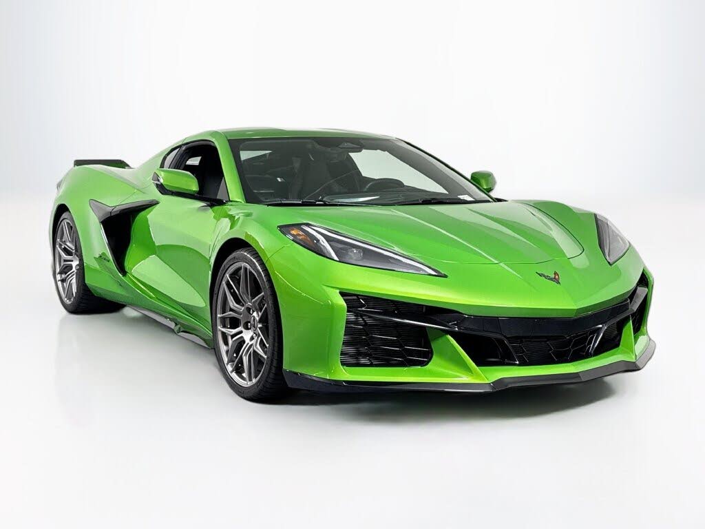 2026 Chevrolet Corvette Z06 1LZ Coupe RWD photo 7