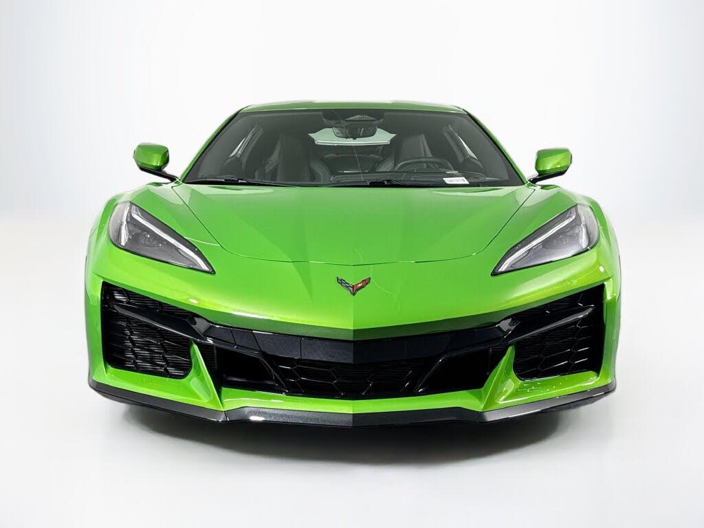 2026 Chevrolet Corvette Z06 1LZ Coupe RWD photo 8