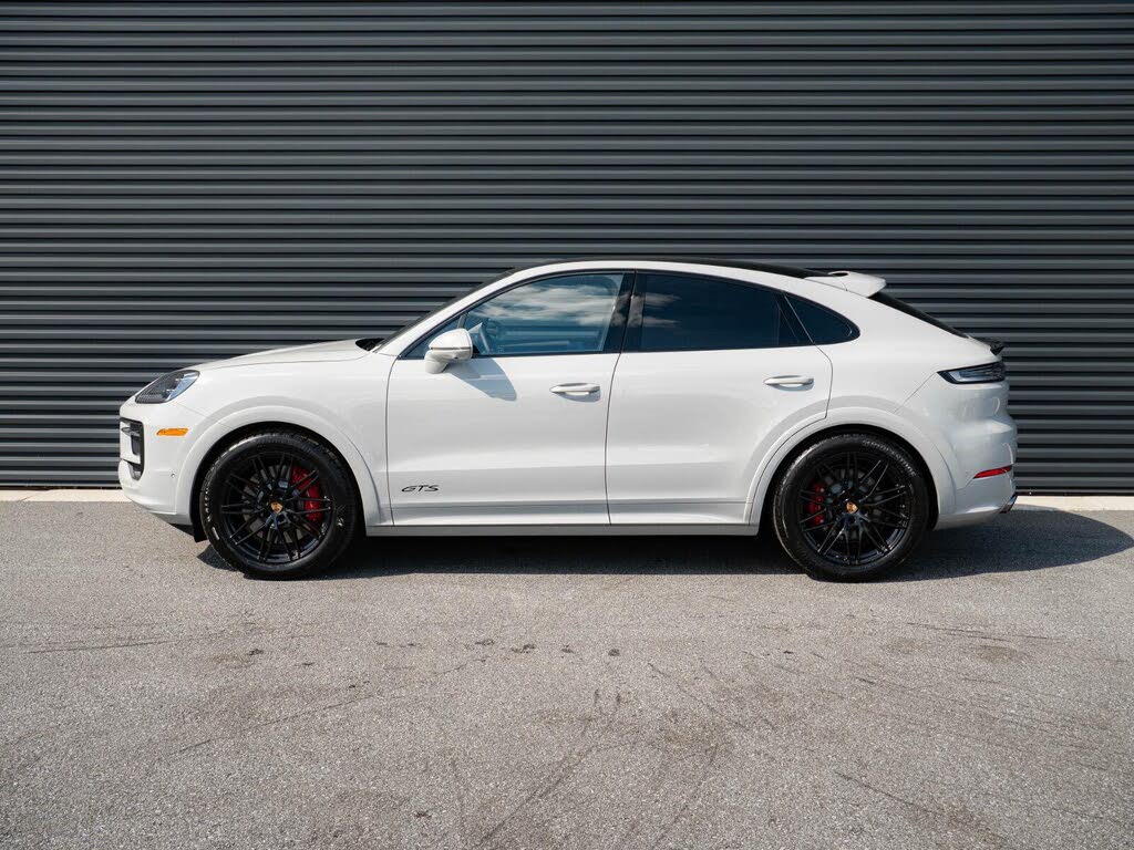 2026 Porsche Cayenne Coupe GTS AWD photo 2 of 24