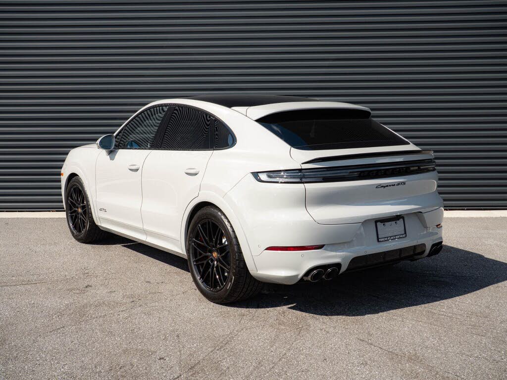 2026 Porsche Cayenne Coupe GTS AWD photo 3 of 24
