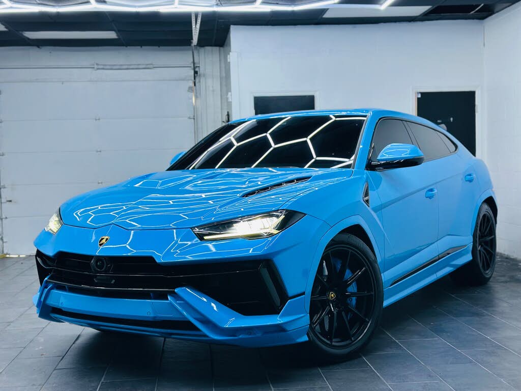 2024 Lamborghini Urus S AWD