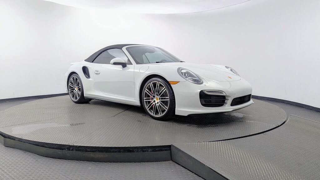 2015 Porsche 911 Turbo Cabriolet AWD photo 19 of 24