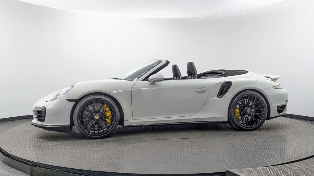 2015 Porsche 911 Turbo S Cabriolet AWD photo 3 of 24