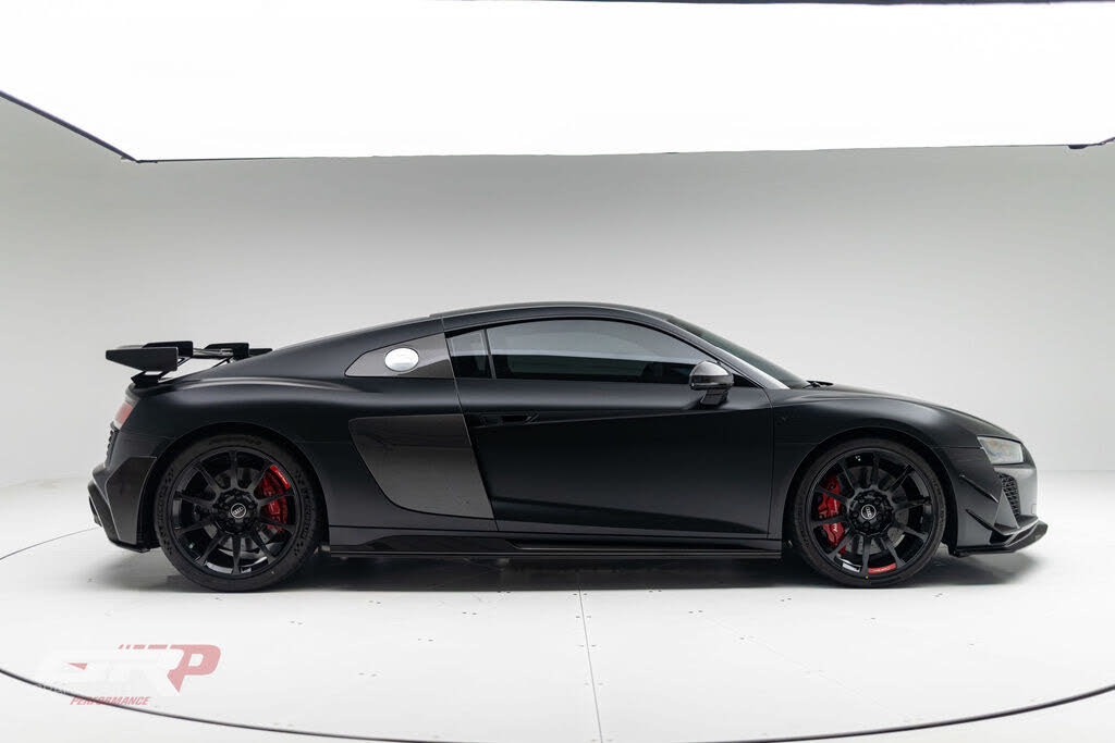 2023 Audi R8 V10 GT Coupe RWD photo 2 of 6