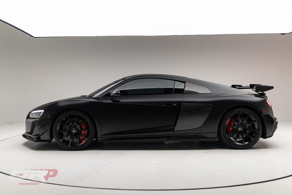 2023 Audi R8 V10 GT Coupe RWD photo 6 of 6