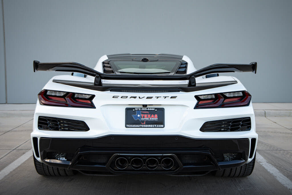 2025 Chevrolet Corvette Z06 3LZ Coupe RWD photo 11