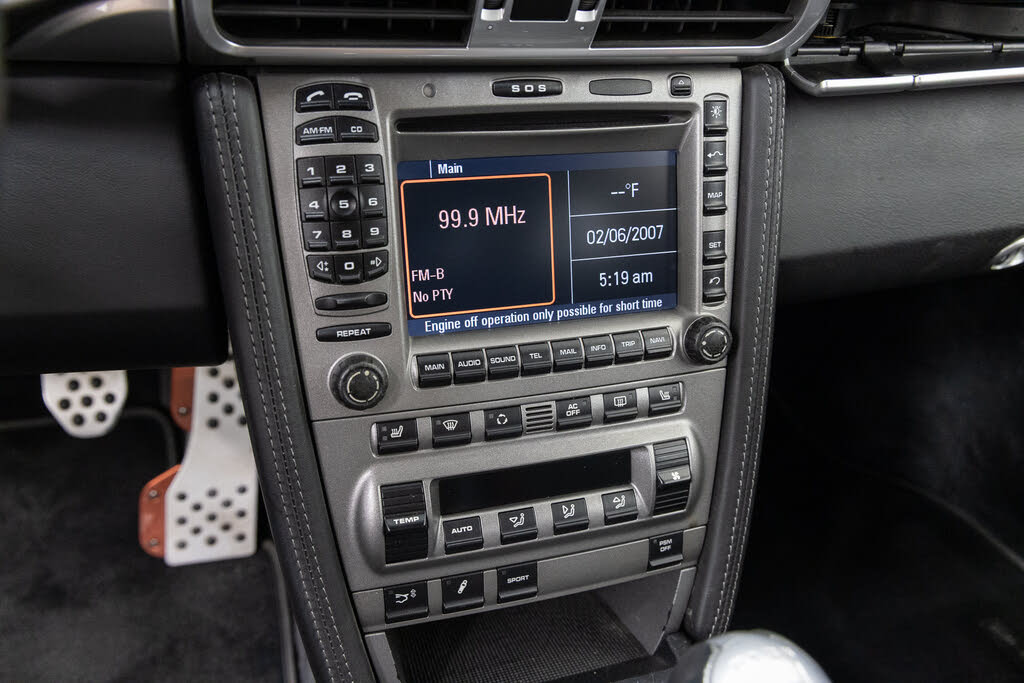 2008 Porsche 911 Turbo Coupe AWD photo 16 of 24