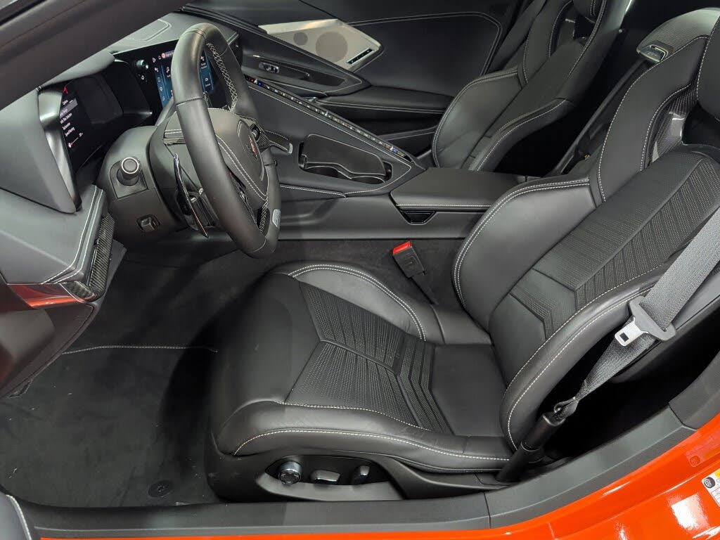 2025 Chevrolet Corvette Z06 2LZ Convertible RWD photo 9