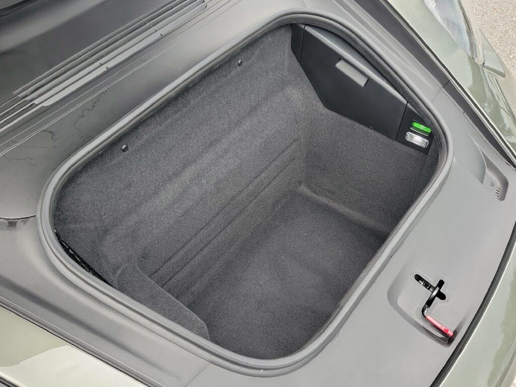 2025 Porsche 911 Turbo Coupe AWD photo 17 of 24