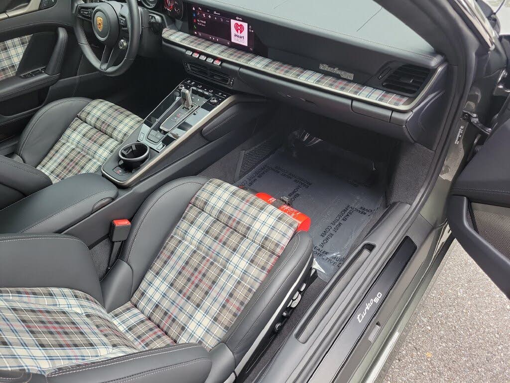 2025 Porsche 911 Turbo Coupe AWD photo 18 of 24