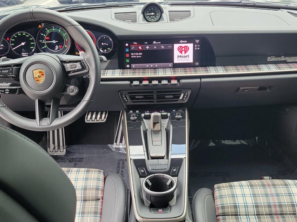 2025 Porsche 911 Turbo Coupe AWD photo 22 of 24