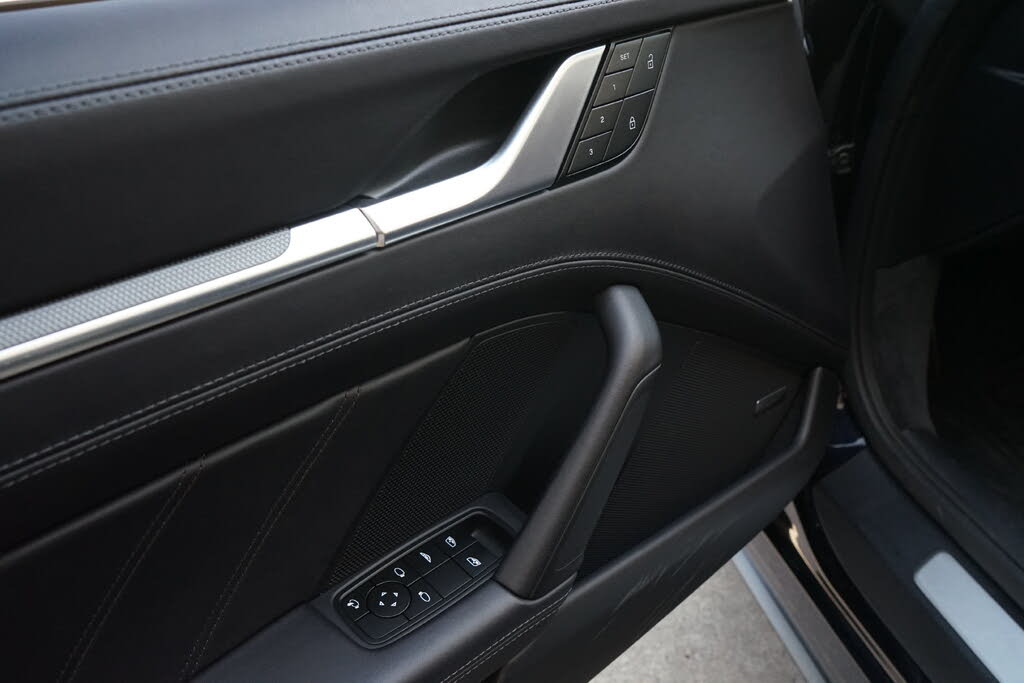 2024 Porsche 911 Turbo Cabriolet AWD photo 19 of 24