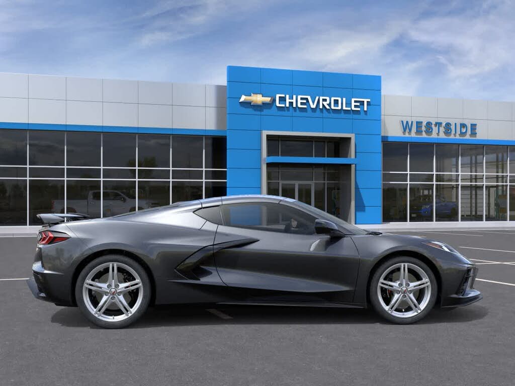 2027 Chevrolet Corvette Stingray 2LT Coupe RWD photo 5 of 24