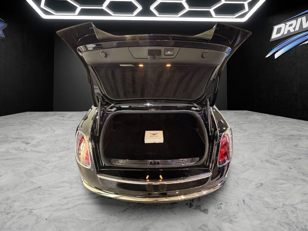 2016 Bentley Mulsanne Speed RWD photo 11