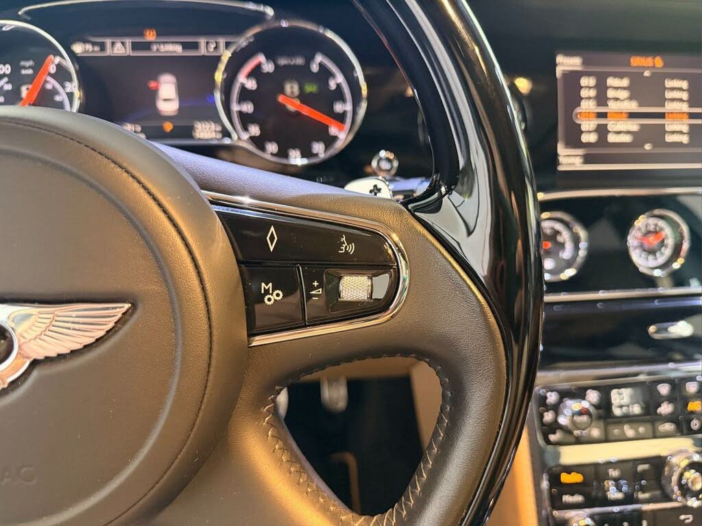 2016 Bentley Mulsanne Speed RWD photo 17