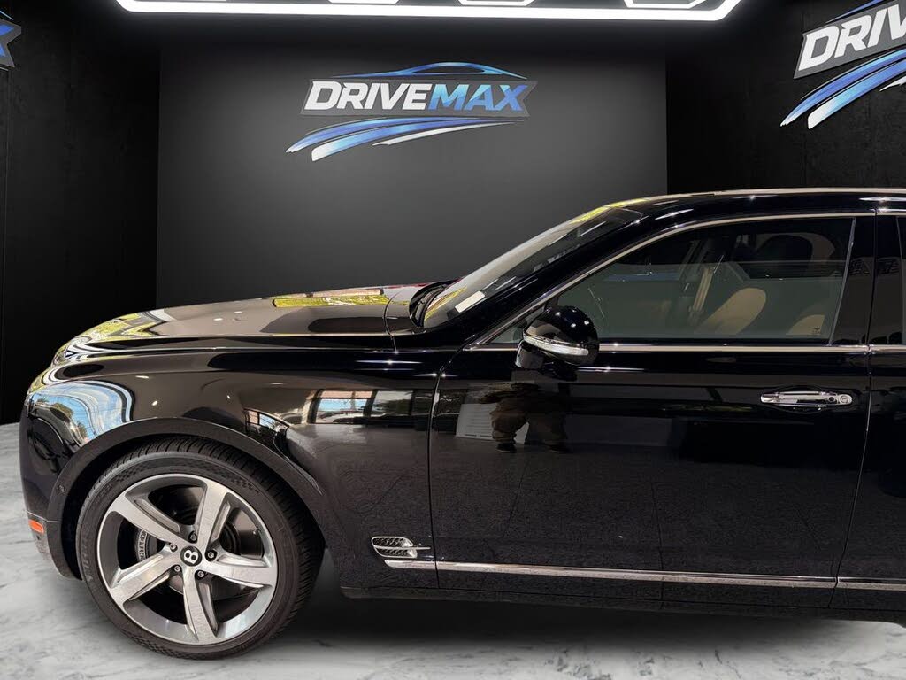 2016 Bentley Mulsanne Speed RWD photo 9