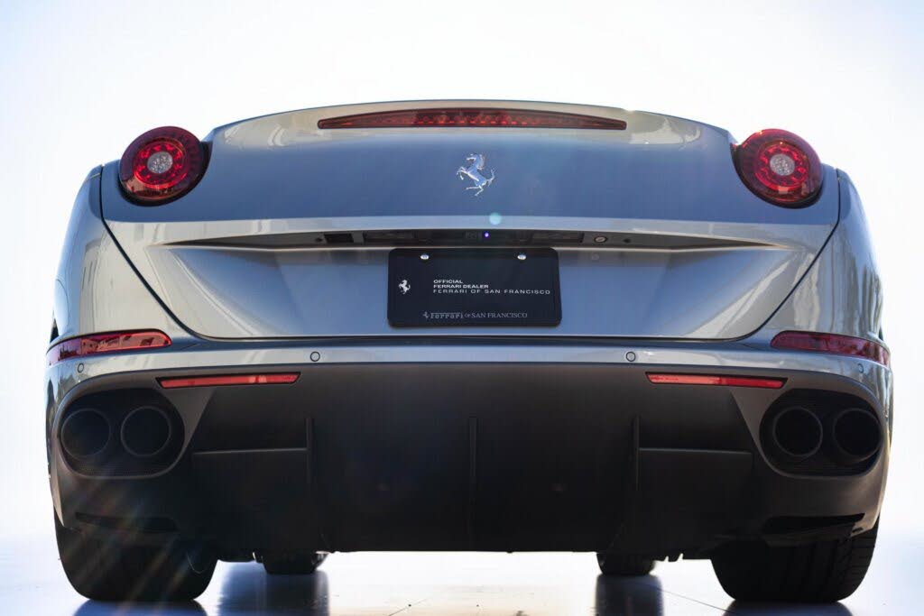 2017 Ferrari California T Roadster photo 23