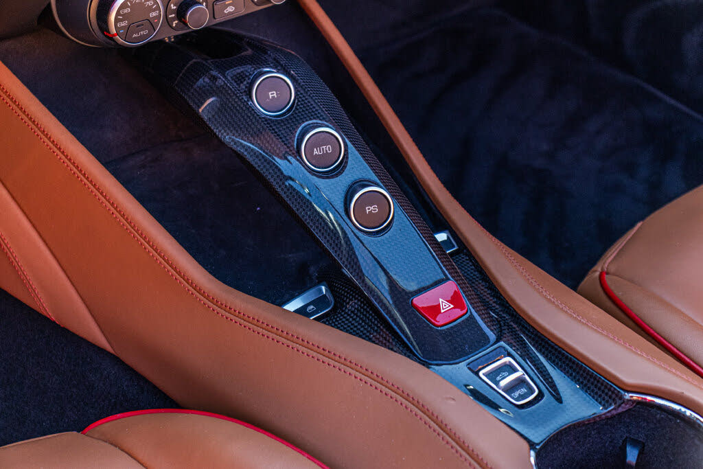 2017 Ferrari California T Roadster photo 5