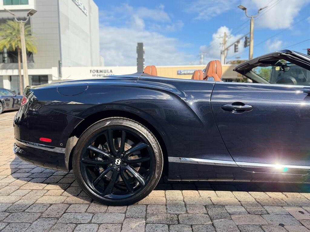 2021 Bentley Continental GTC V8 AWD photo 20