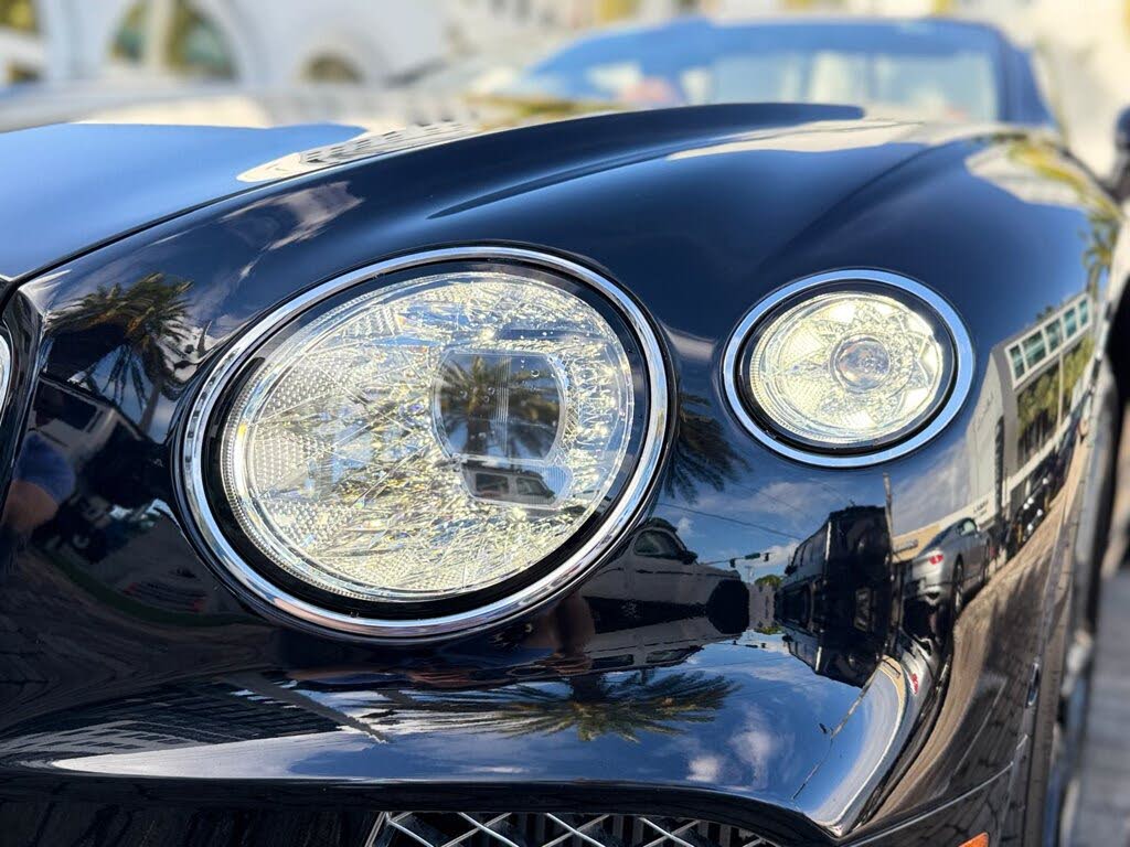 2021 Bentley Continental GTC V8 AWD photo 7
