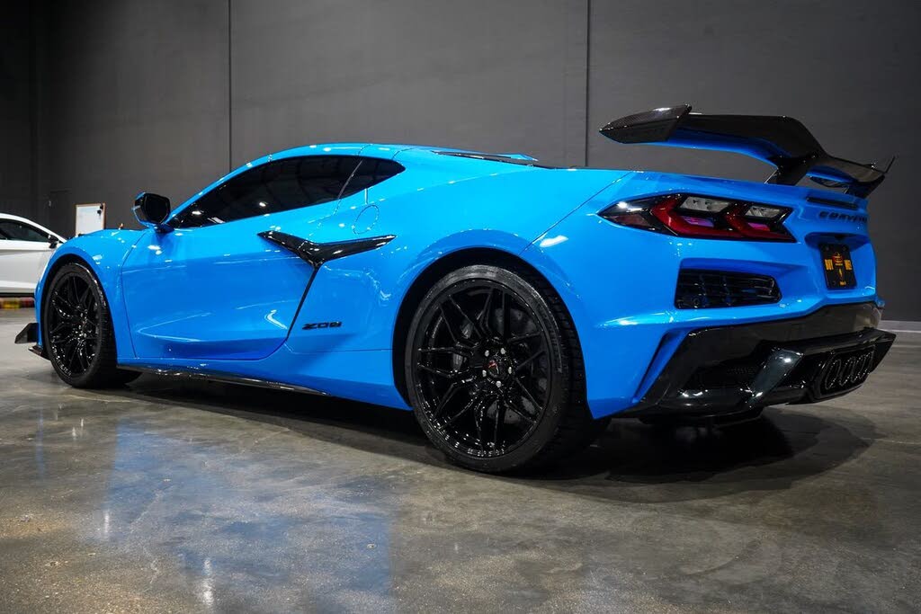 2025 Chevrolet Corvette Z06 3LZ Coupe RWD photo 21