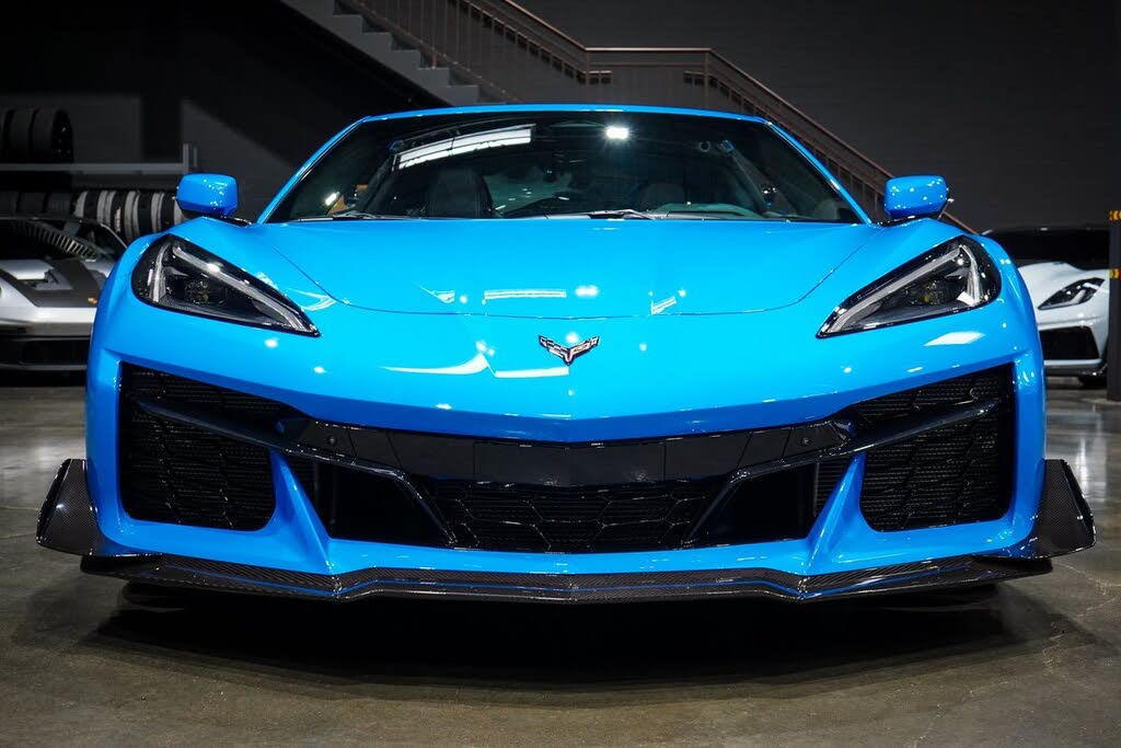2025 Chevrolet Corvette Z06 3LZ Coupe RWD photo 8