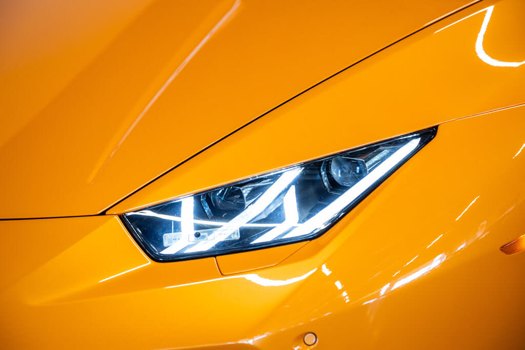 2015 Lamborghini Huracan LP 610-4 photo 21 of 24